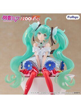 Hatsune Miku Japan Live Tour BLOOMING Figure by FuRyu - Vibrant and Whimsical!